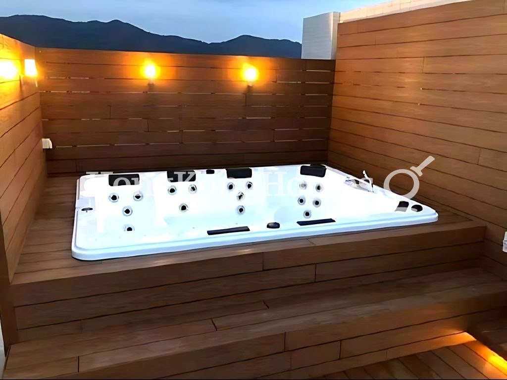 Rooftop Jacuzzi — The Mediterranean - Tower 5, Sai Kung