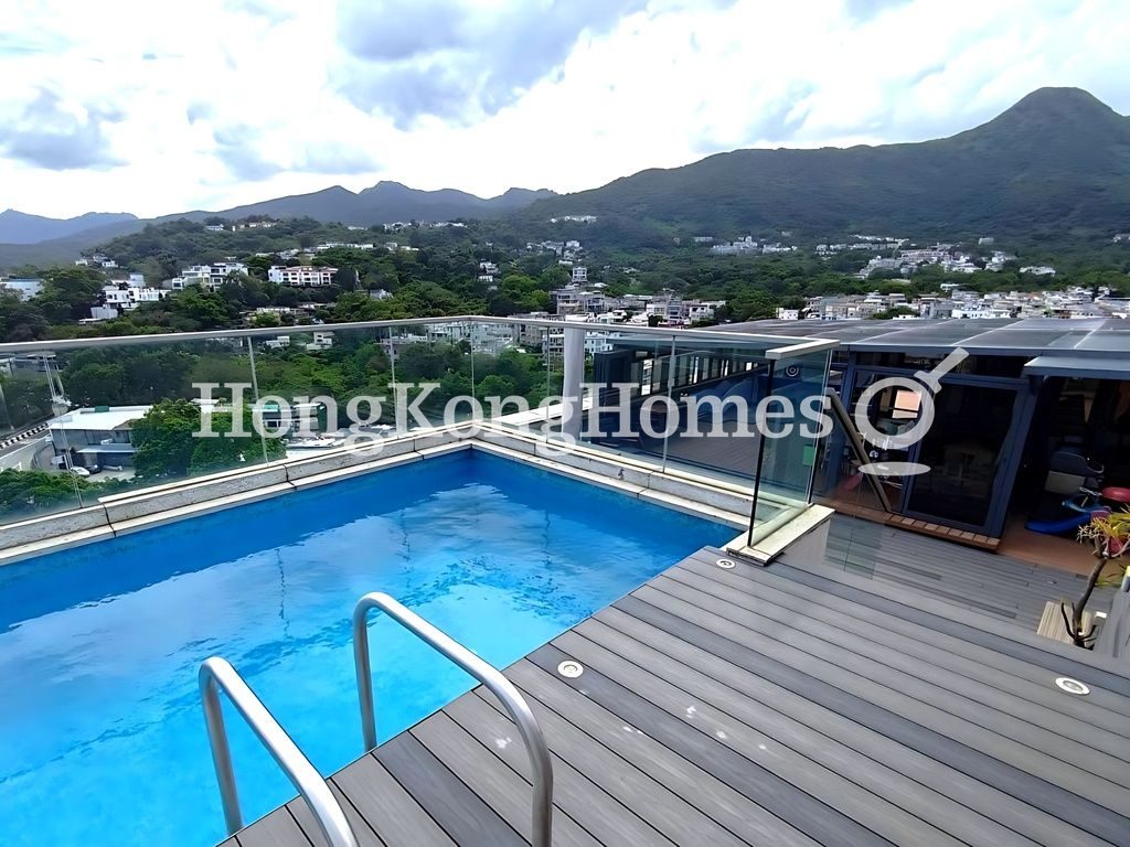 Rooftop Private Pool — The Mediterranean - Tower 5, Sai Kung