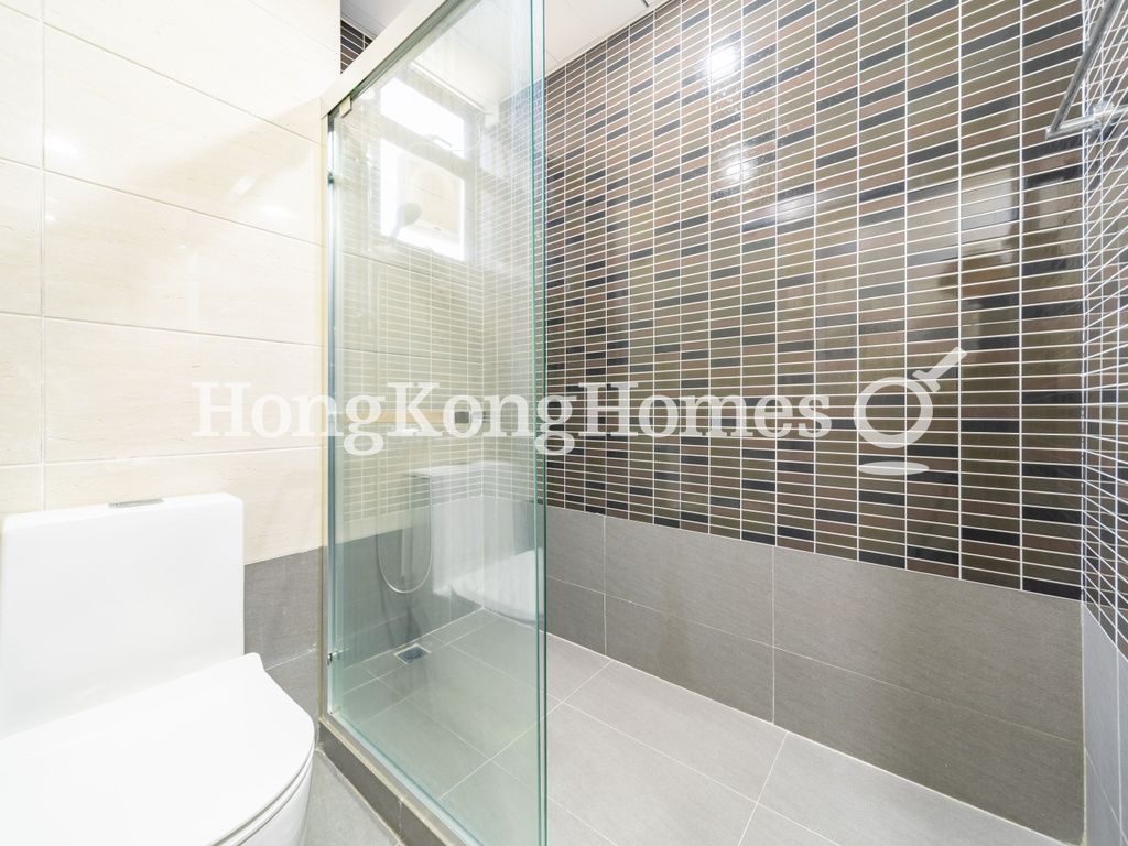 Guest Bathroom — Ventris Place - Block B, Happy Valley