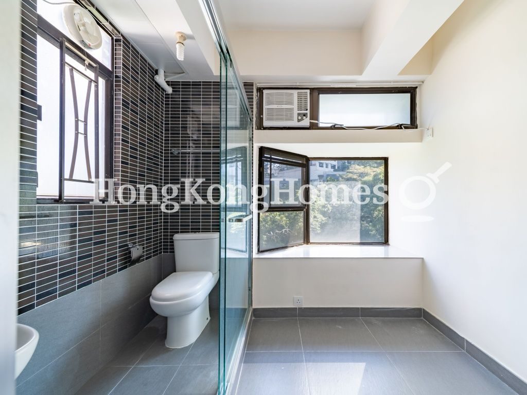 Maid's Room and Washroom — Ventris Place - Block B, Happy Valley