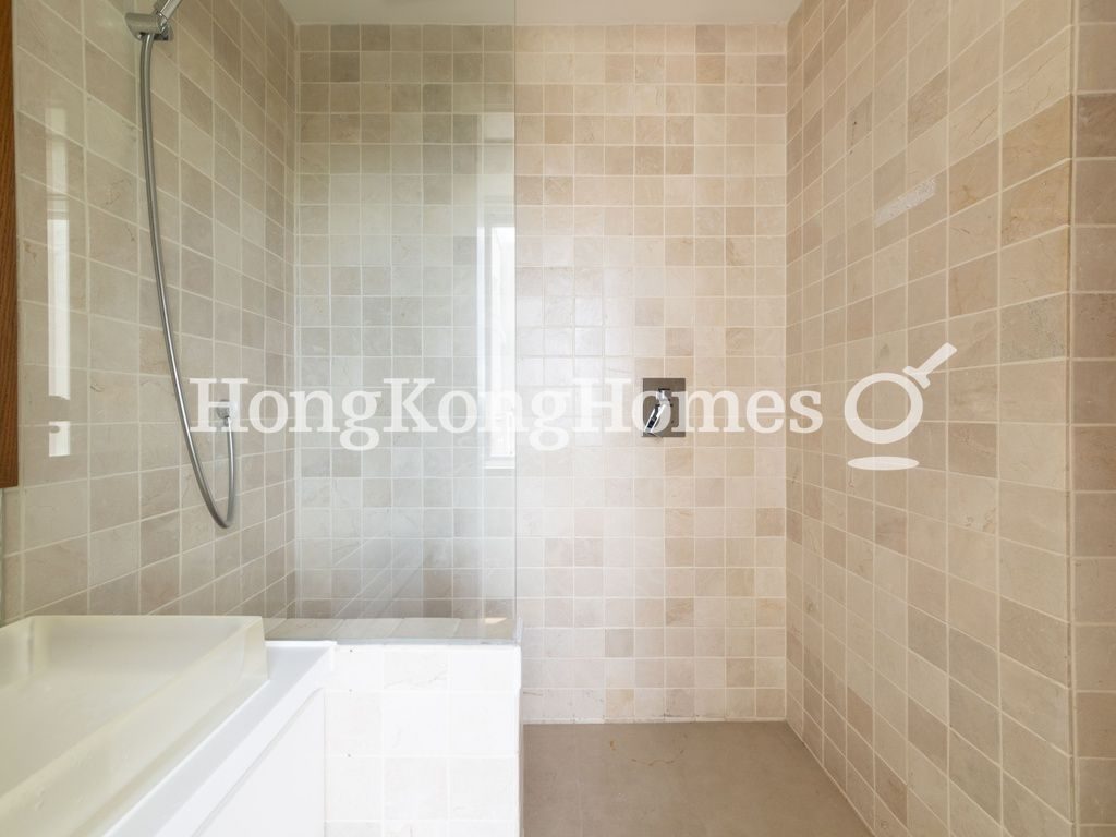Guest Bathroom — 裕仁大廈 - A座，薄扶林