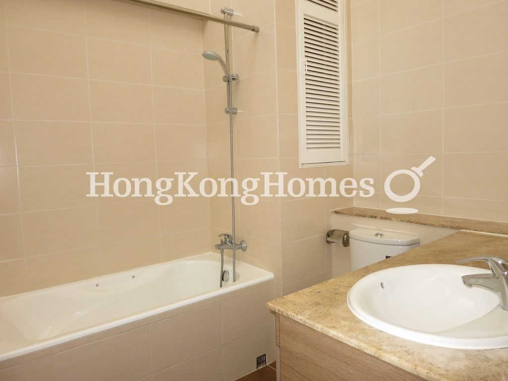 Master Bathroom — Pan Long Villa, Clear Water Bay