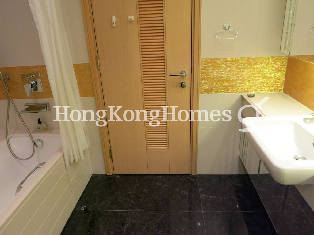 Master Bathroom — 名鑄，尖沙咀