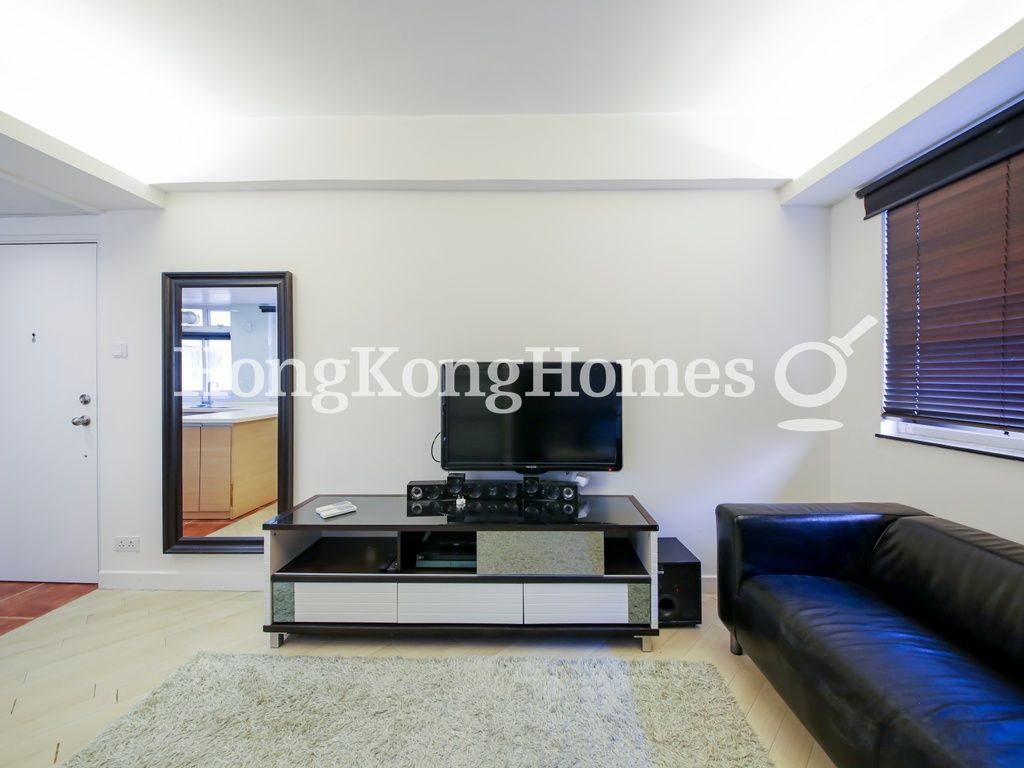 Living and Dining Room — Tai Hing House, Sheung Wan
