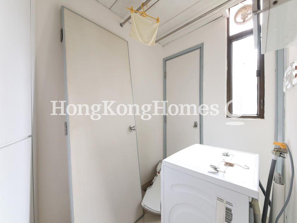 Maid's Room — 寶雲山莊，中半山