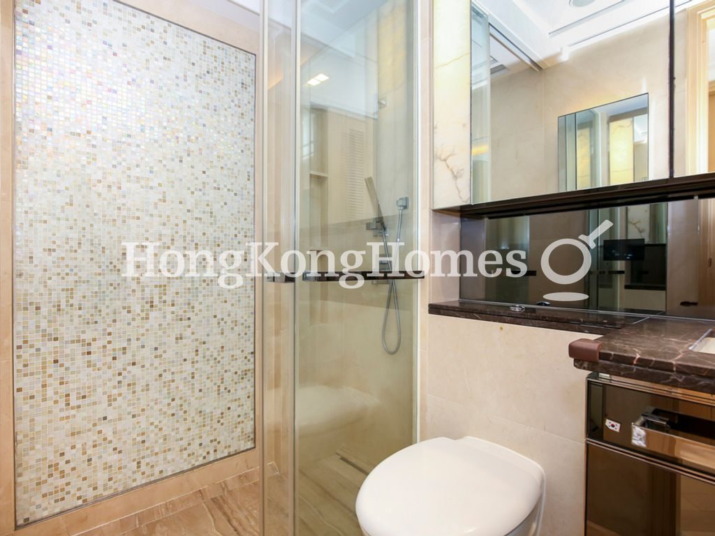 Guest Bathroom — 瓏璽 - 第6A座 (迎海鑽)，大角咀