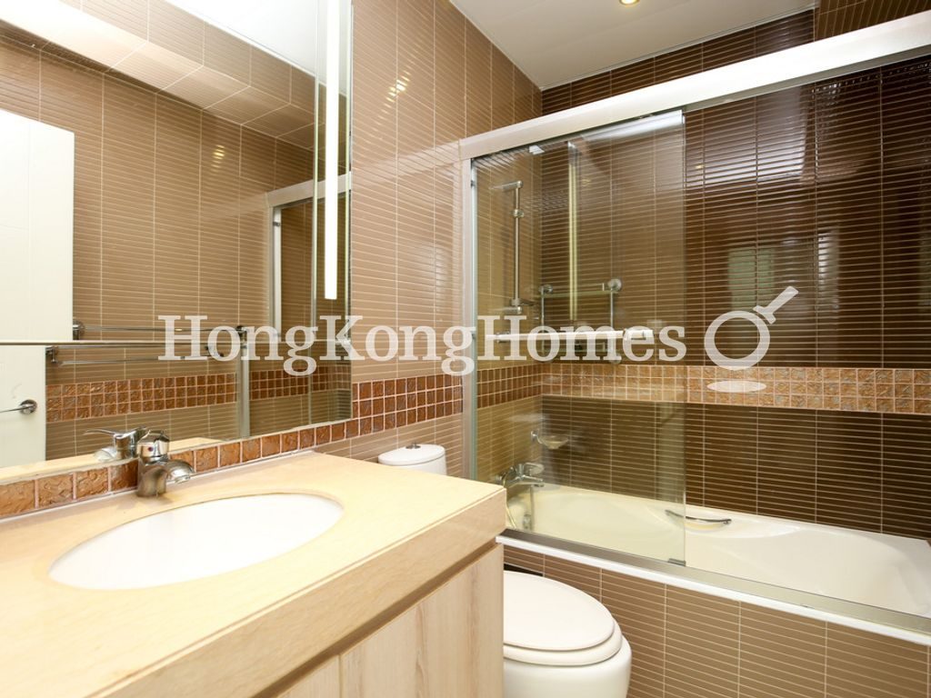 Guest Bathroom — 匡湖居 02期，西貢