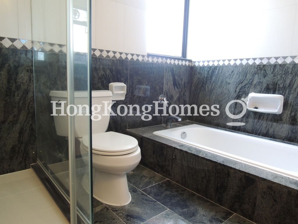Master Bathroom — 豪峰 I，薄扶林