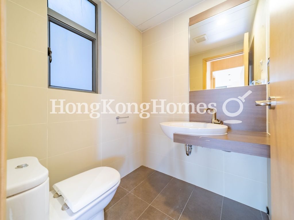 Guest Bathroom — 維景山莊，山頂