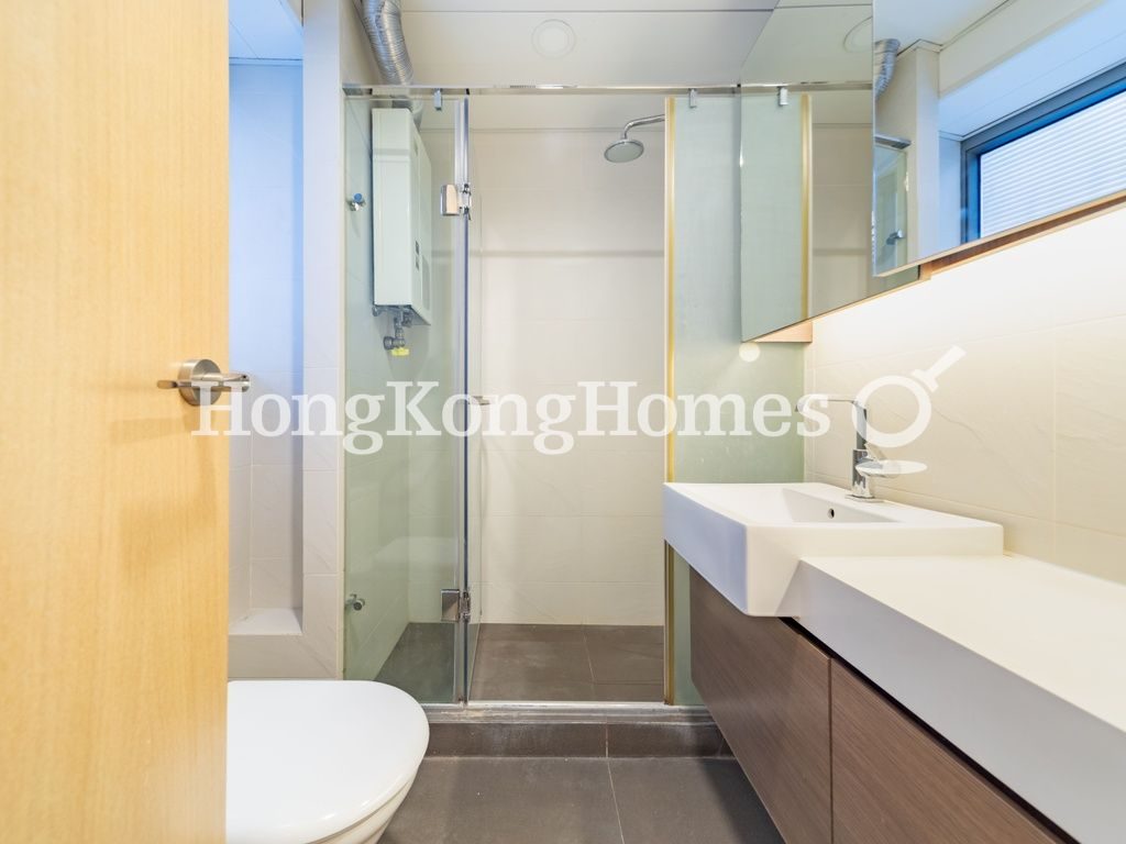 Master Bathroom — 維景山莊，山頂