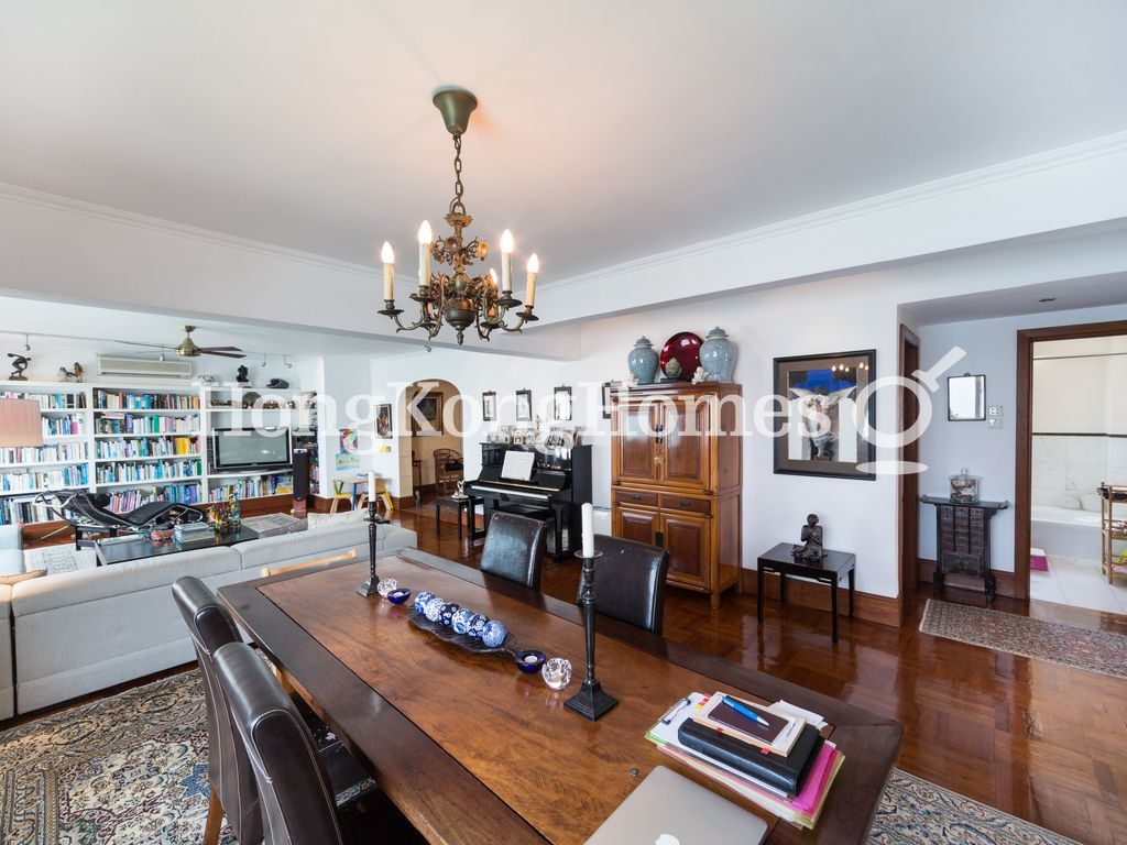 Living and Dining Room — Vista Mount Davis, Pokfulam