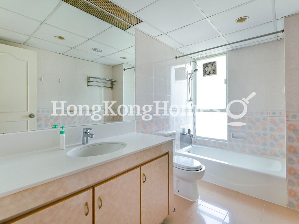 Guest Bathroom — 紅山半島 - 第04座，大潭