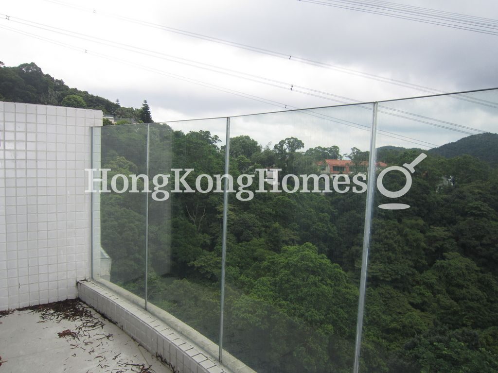 Balcony off Second Bedroom — 陶樂苑，清水灣