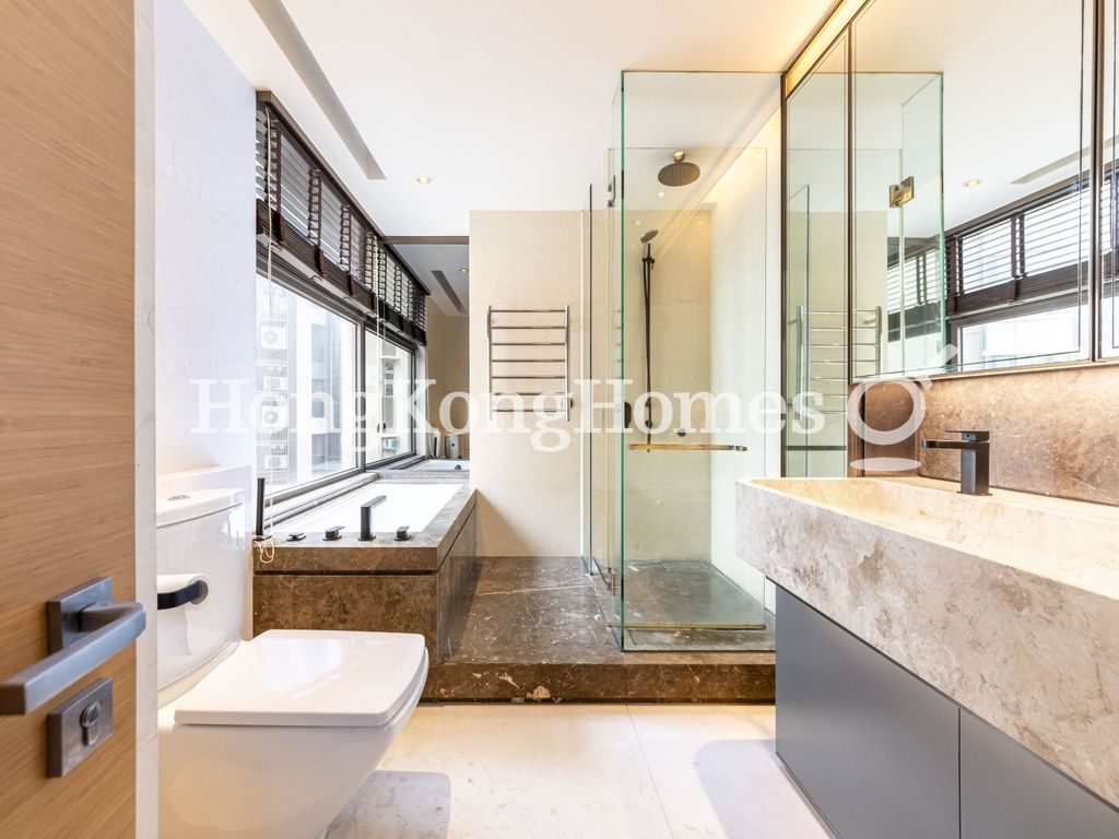 Master Bathroom — Arezzo, Mid-levels West