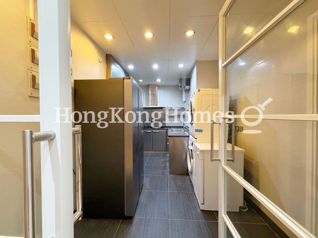 Kitchen — Chung Hom Kok Road, 53-55, Chung Hom Kok