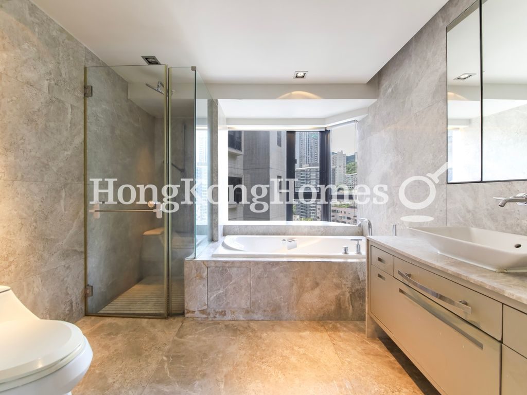 Master Bathroom — The Royal Court, Mid-levels Central