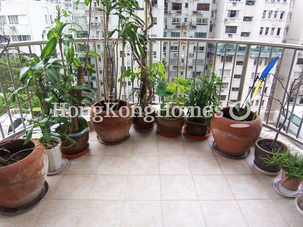 Balcony — Pearl Gardens, Mid-levels West