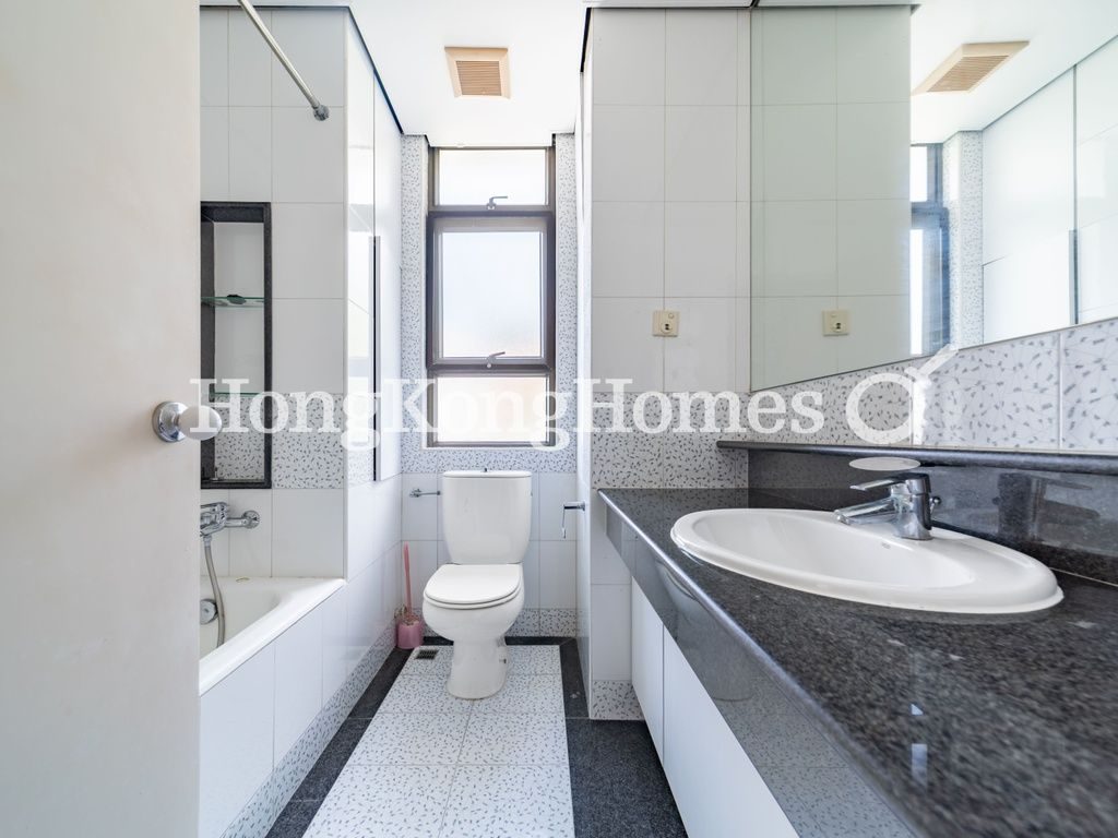 Guest Bathroom — 香蘭別墅，壽臣山