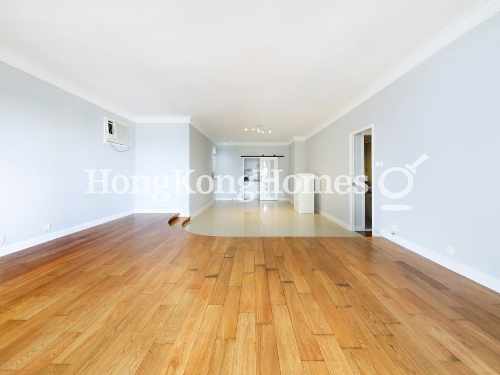 Living and Dining Room — Parkway Court - Block B, Mid-levels West