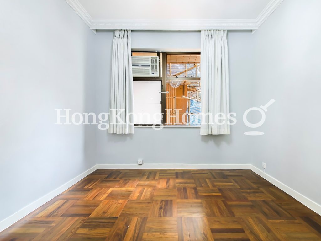Third Bedroom — Parkway Court - Block B, Mid-levels West