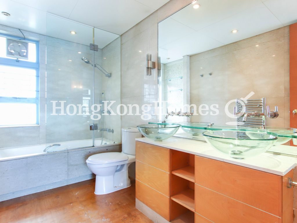 Master Bathroom — Residence Bel-air - Phase 02, South Tower 05, Pokfulam