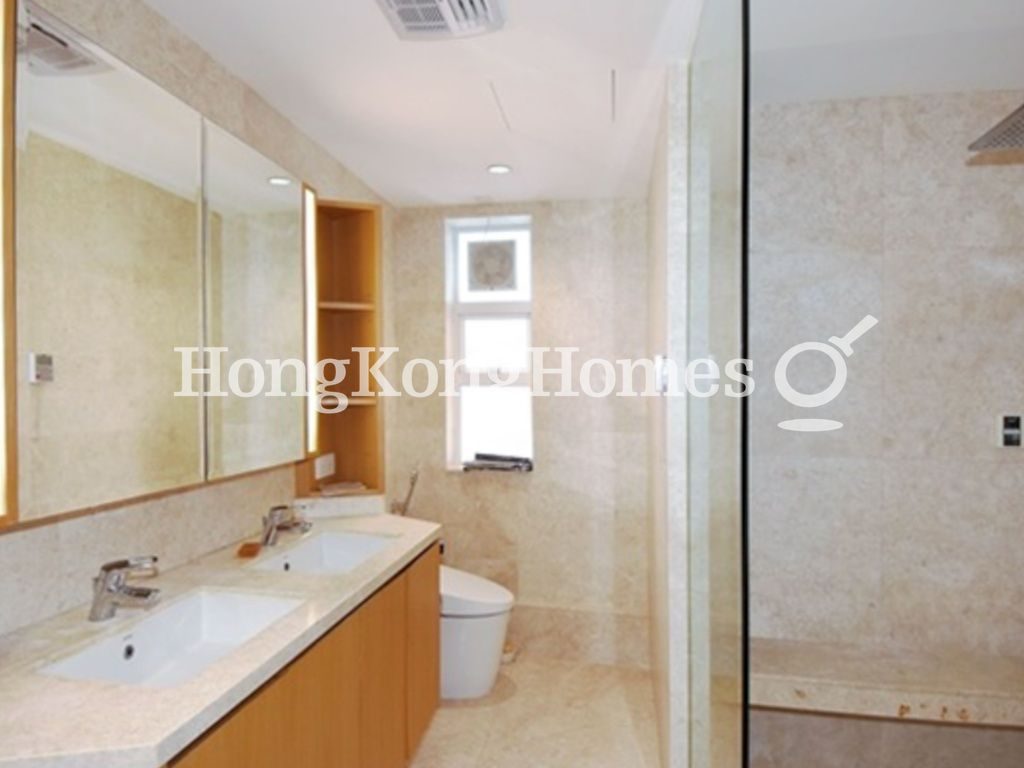 Guest Bathroom — 菽園新臺，跑馬地