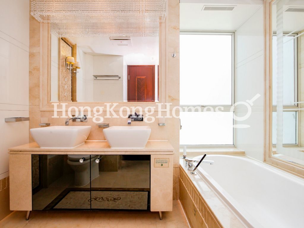 Master Bathroom — 名門 - 第02座，渣甸山