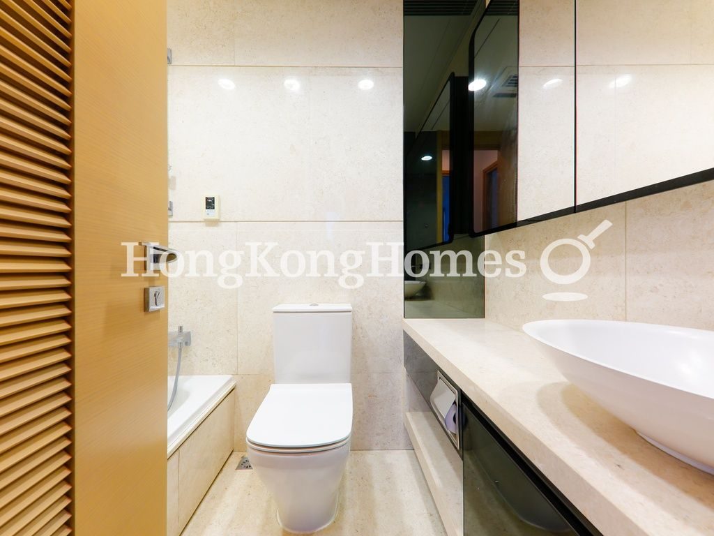 Guest Bathroom — 維港峰，西環堅尼地城