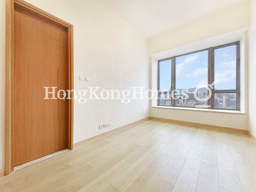 Master Bedroom — Grand Austin - Tower 1A, Tsim Sha Tsui