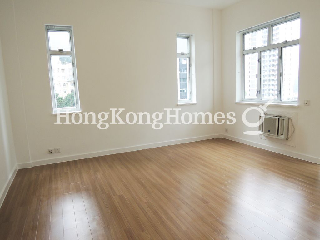 Second Ensuite Bedroom — 高雲大廈，中半山