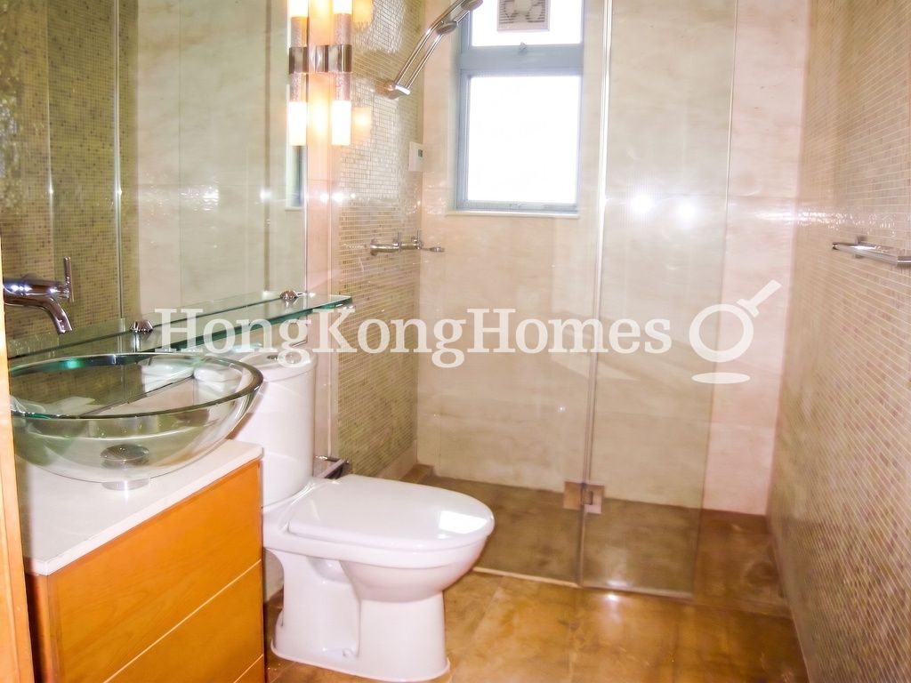 Guest Bathroom — 貝沙灣 02期, 南岸，薄扶林