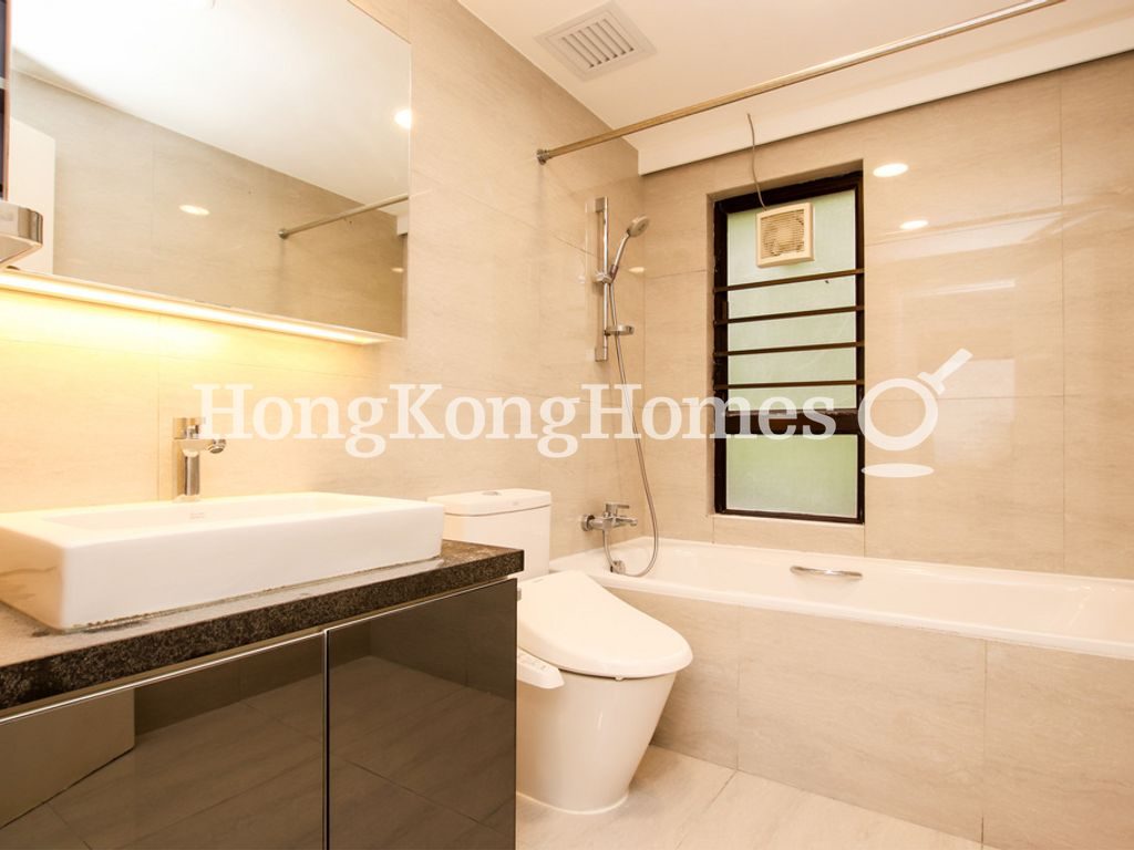 Master Bathroom — 嘉麟閣 - 第02座，淺水灣