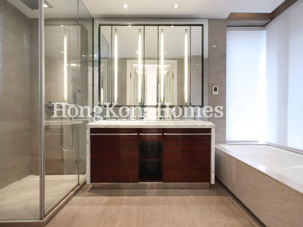 Master Bathroom — 懿峯，西半山