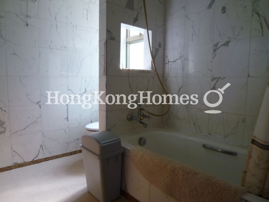 Master Bathroom — Shek O Headland, 21, Shek O