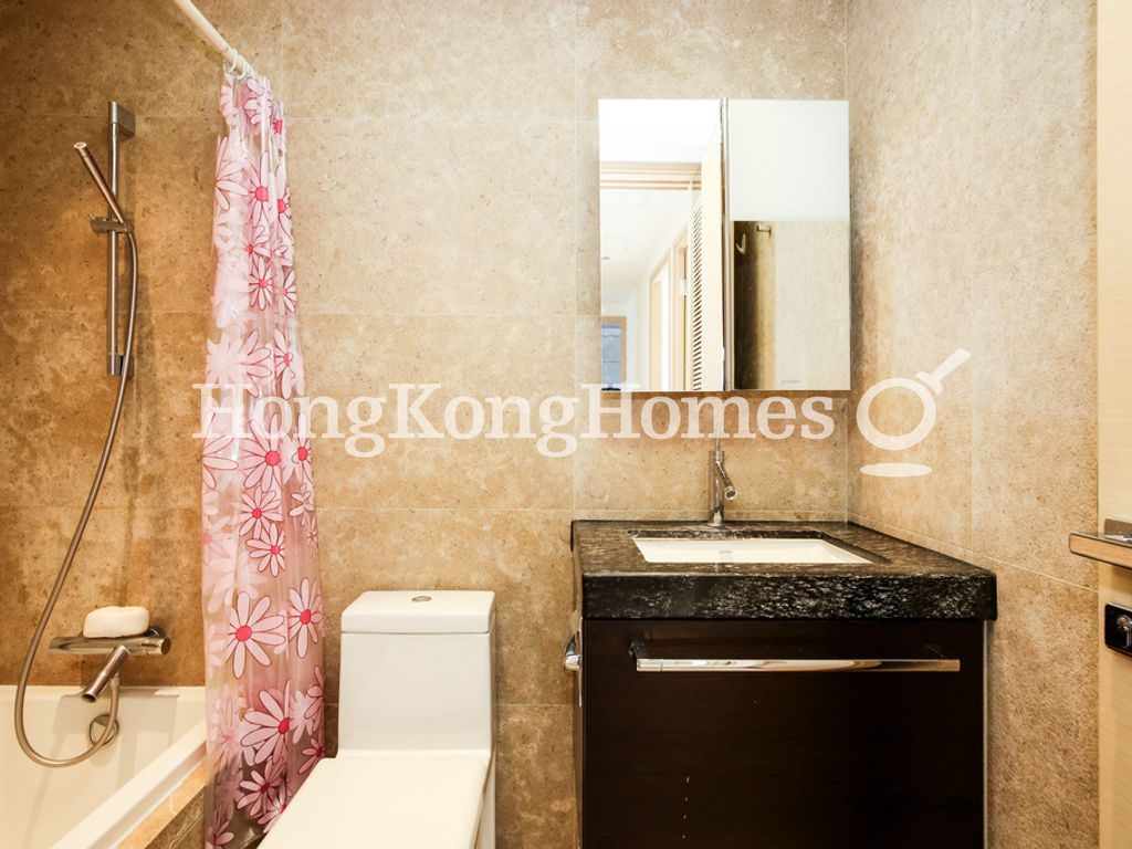 Guest Bathroom — 深灣9號 - 第9座，黃竹坑