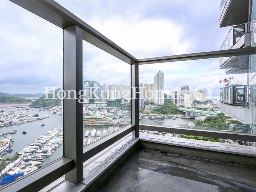 Balcony off Living and Dining Room — 深灣9號 - 第9座，黃竹坑