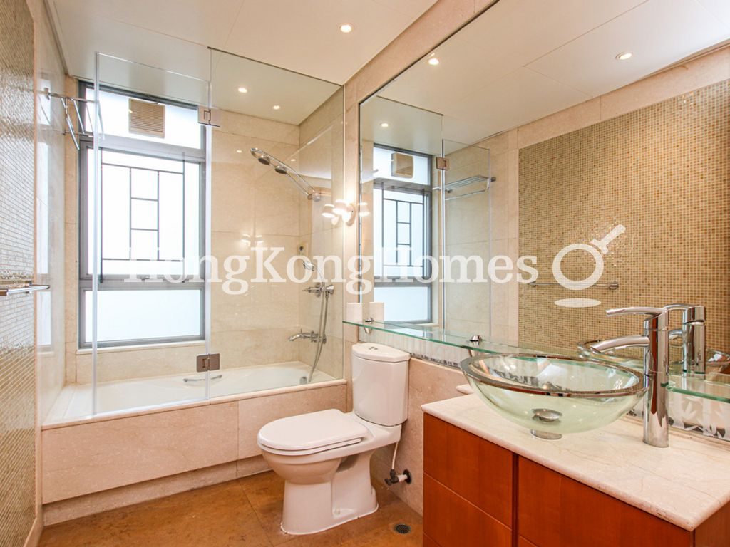 Guest Bathroom — 貝沙灣 04期, 南灣，薄扶林