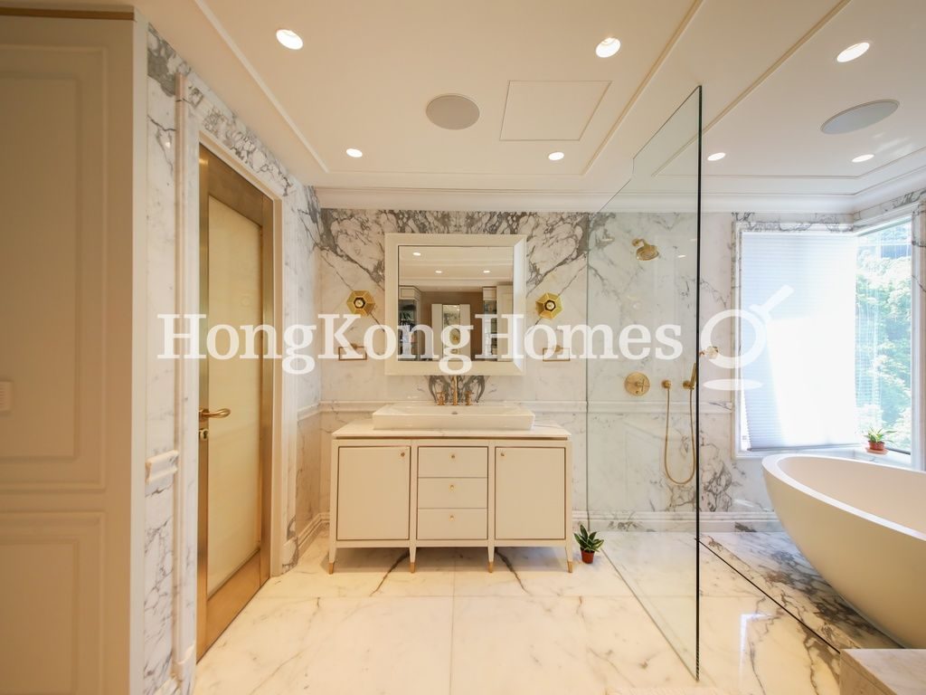 Master Bathroom — 菽園新臺，跑馬地