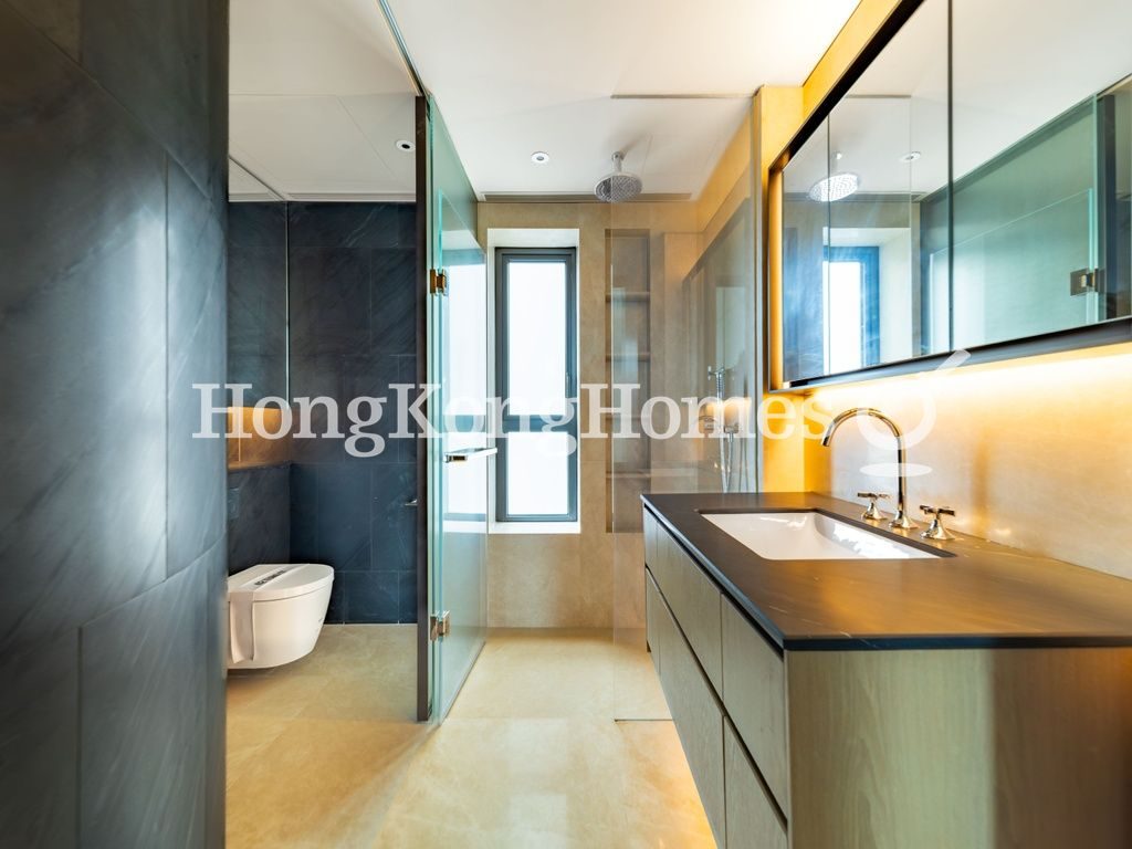 Second Ensuite Bathroom — 東街42號，上環