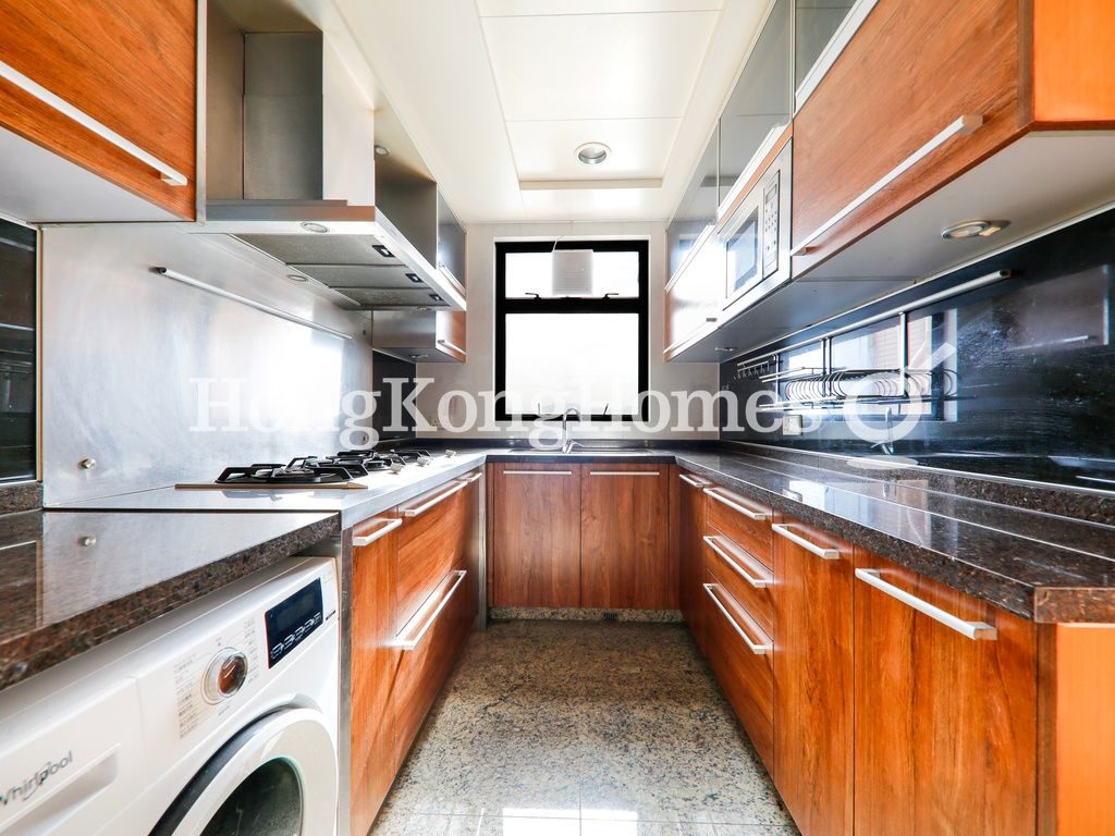 廚房 — 凱旋門 1期 第1A座 (朝日閣)，尖沙咀