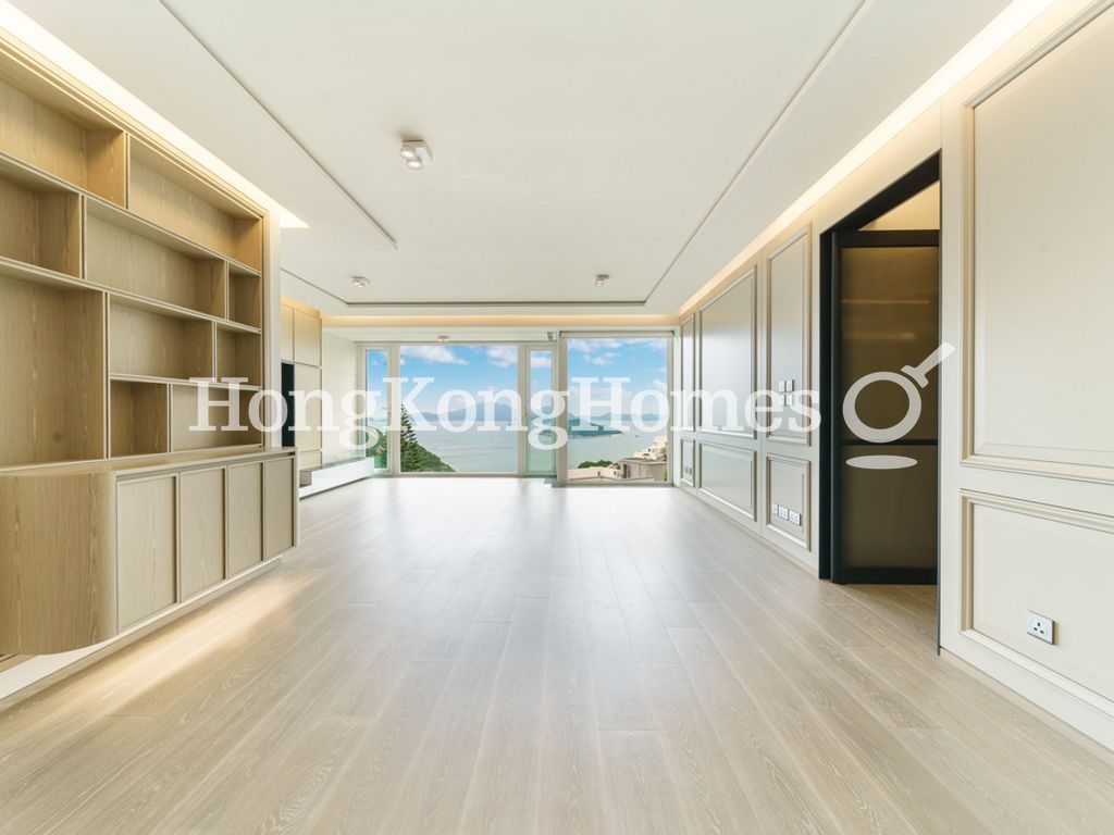 Living and Dining Room — Hillgrove, Chung Hom Kok