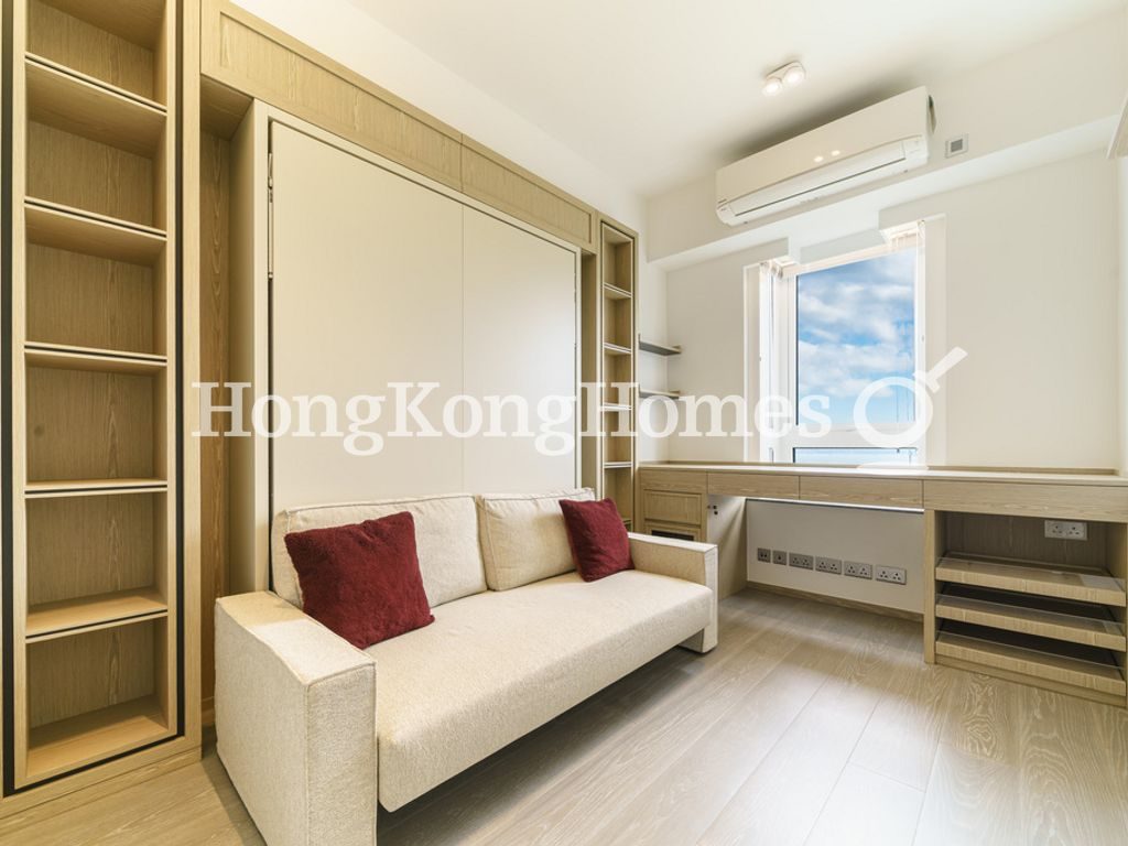 Study — Hillgrove, Chung Hom Kok