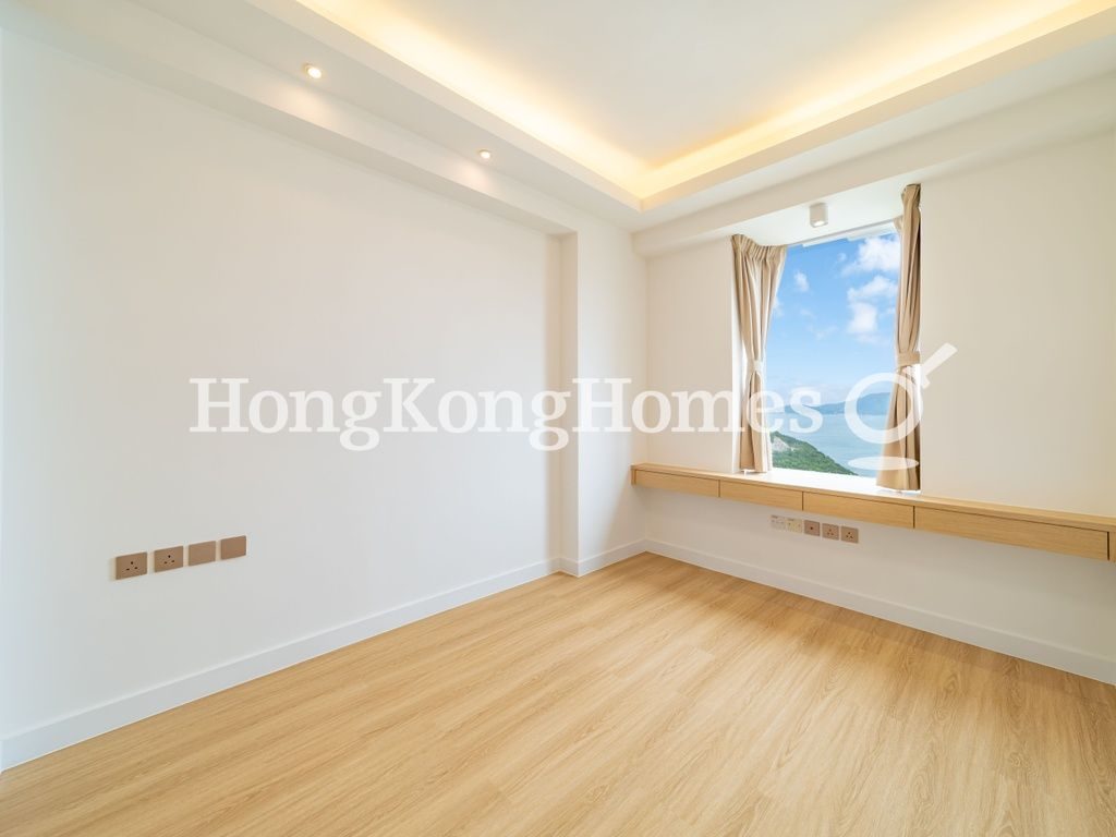 Fourth Bedroom — 壁如花園，舂坎角