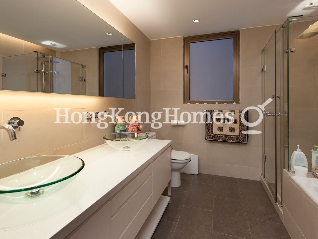 Master Bathroom — 陽明山莊 14 座 摘星樓，淺水灣