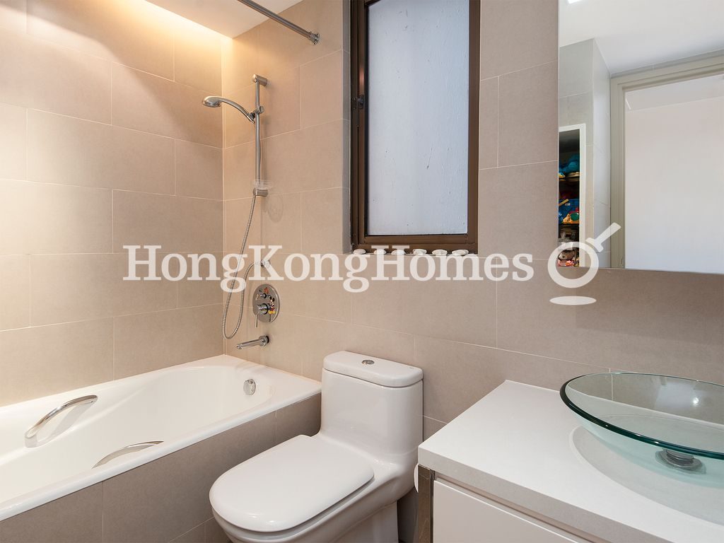 Second Ensuite Bathroom — 陽明山莊 14 座 摘星樓，淺水灣