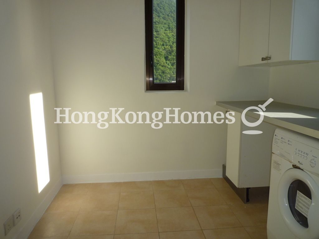Maid's Room — 福苑 - 第01座，西半山
