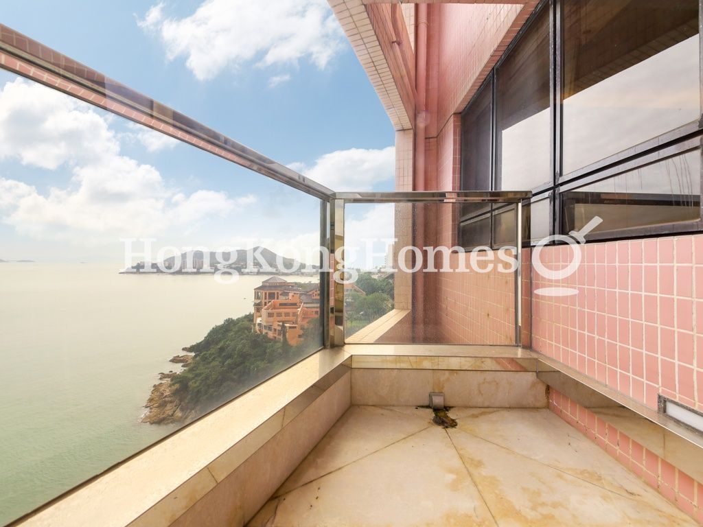 Balcony off Living and Dining Room — 浪琴園 - 第04座，大潭