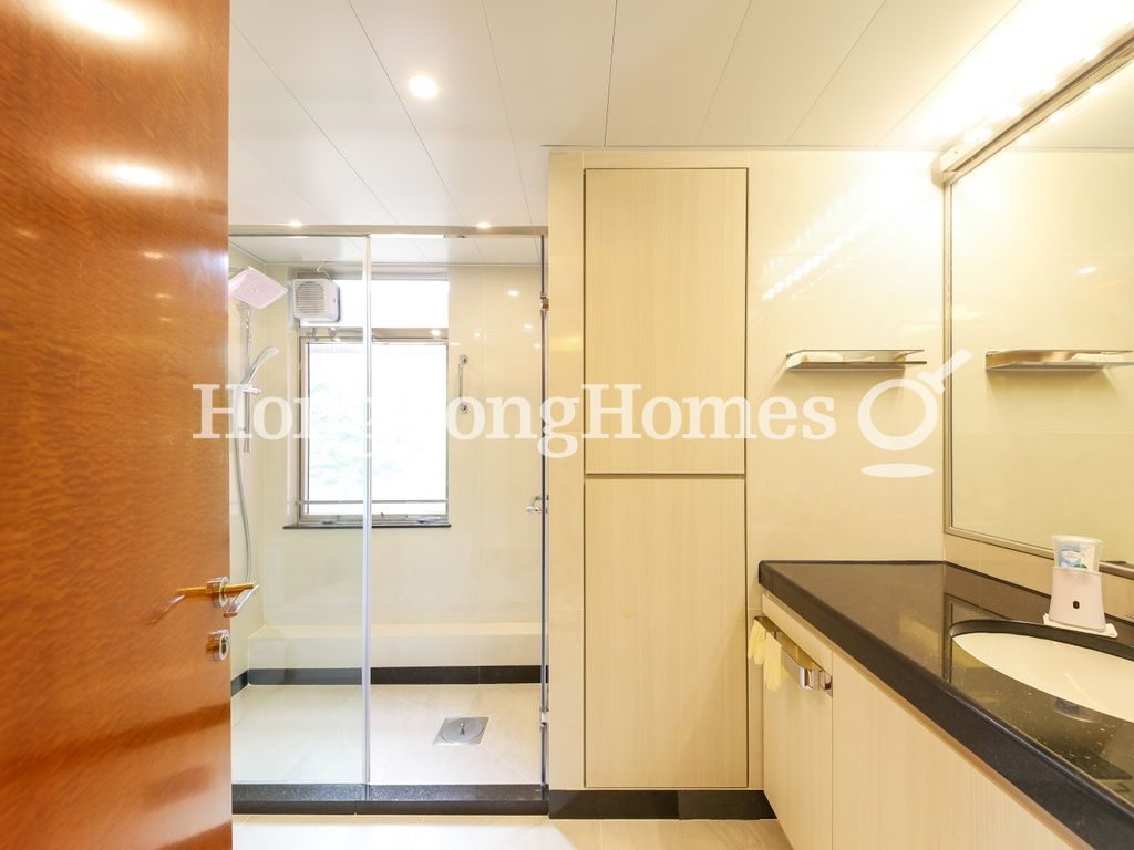 Master Bathroom — 浪琴園 - 第04座，大潭