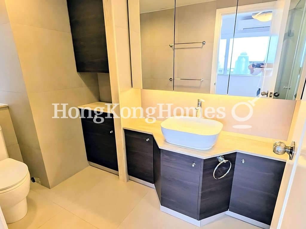 Master Bathroom — 明珠台，西半山