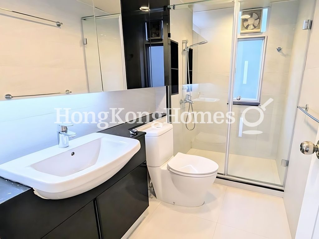 Guest Bathroom — 明珠台，西半山